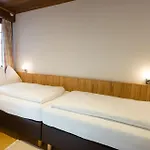 Schiwiese Mit Freiem Eintritt In Alpentherme & Freie Nutzung Der Gasteiner Bergbahnen Im Sommer 2026 *