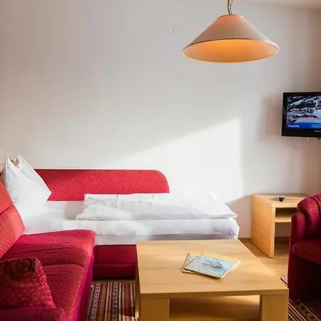 Schiwiese Mit Freiem Eintritt In Alpentherme In Apartament