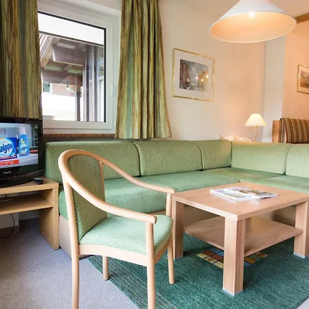 Schiwiese Mit Freiem Eintritt In Alpentherme In Appartamento