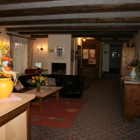 Schiwiese Mit Freiem Eintritt In Alpentherme In Bad Hofgastein